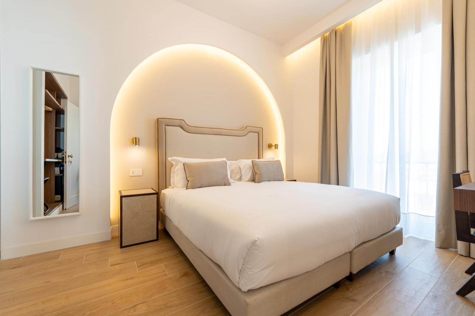 Puro By Unico Relais Hotel Naples Exterior photo