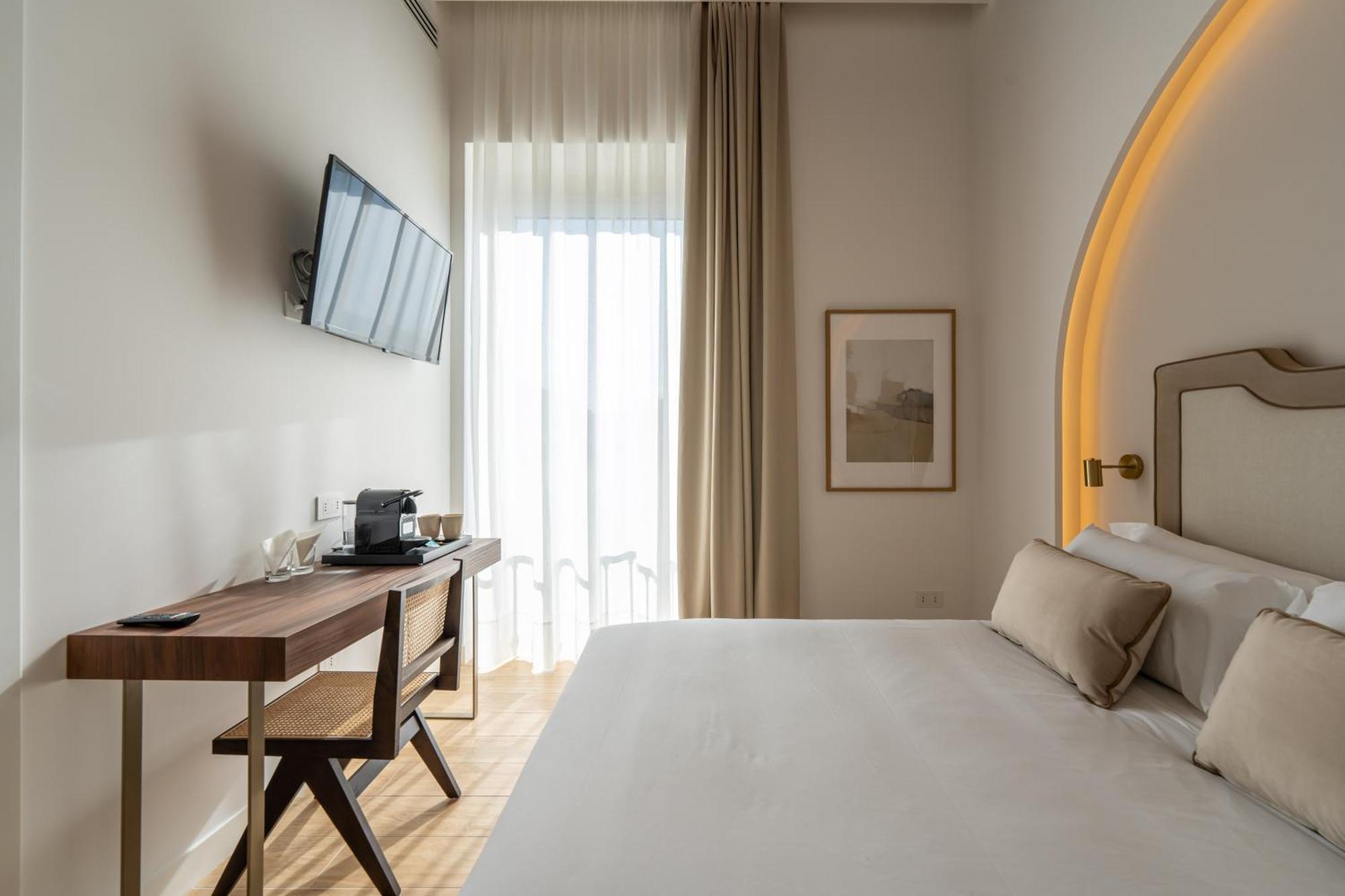 Puro By Unico Relais Hotel Naples Exterior photo